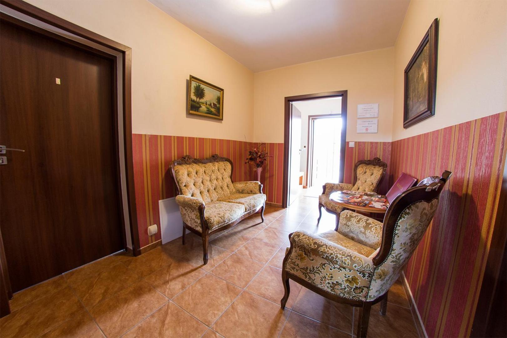 Wisniowy Sad Apartment Kudowa Zdroj Luaran gambar