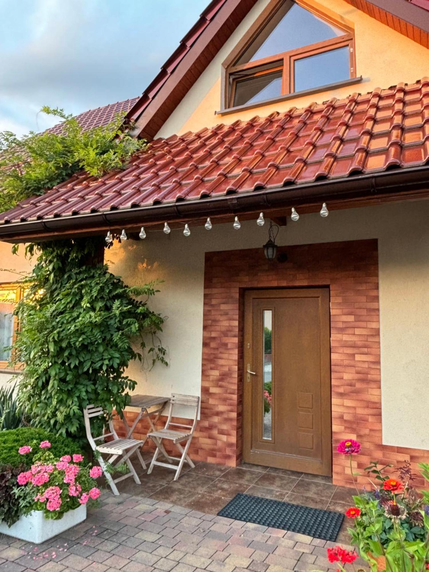 Wisniowy Sad Apartment Kudowa Zdroj Luaran gambar